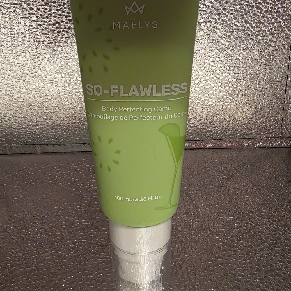 Maelys So-Flawless Body Perfecting Camo Moisturizer Brand New
